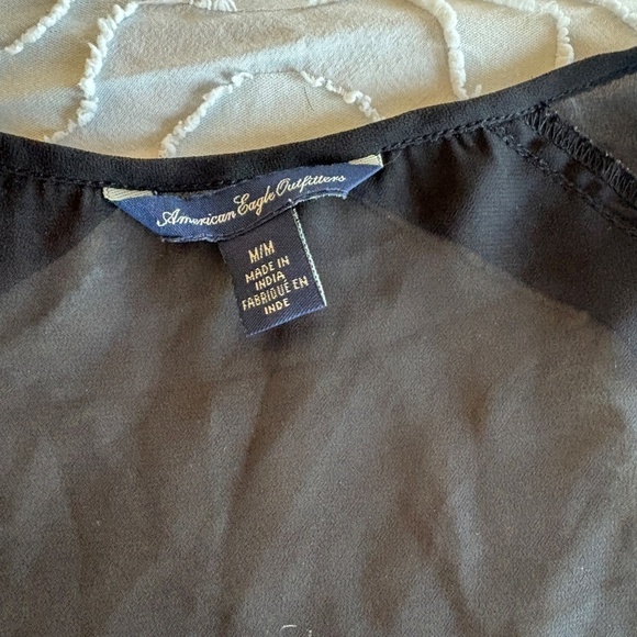 VINTAGE American Eagle Chiffon Pleated Tank - Picture 2 of 3